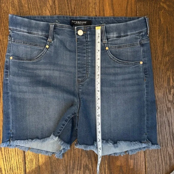 Liverpool Jeans Company Mid Blue Denim Jean Shorts - Picture 5 of 5